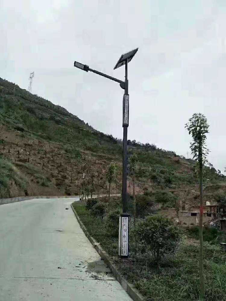 伊美区仿古太阳能路灯